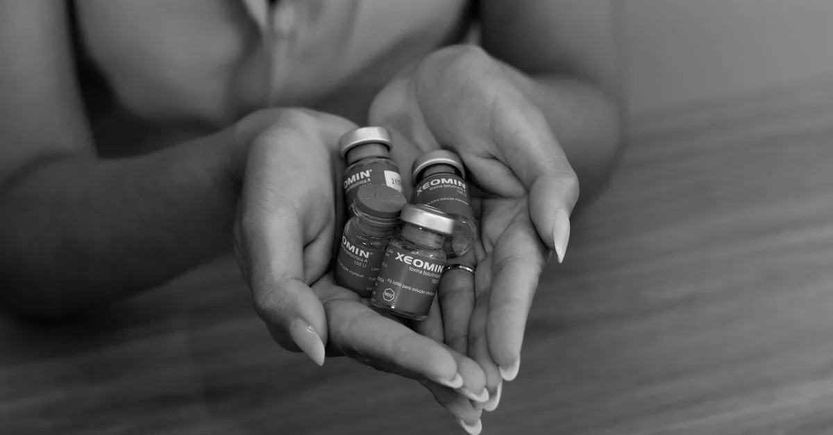 découvrez tout sur le botox : traitement anti-rides efficace, ses bienfaits, ses précautions et comment il permet de retrouver une peau lisse et jeune.
