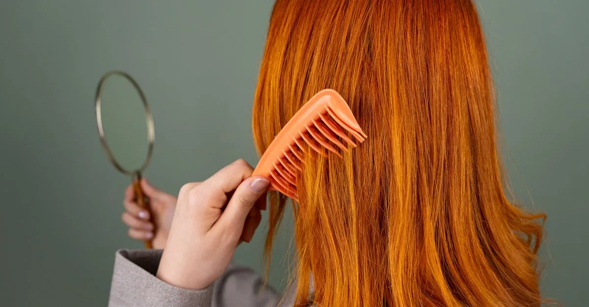 découvrez nos conseils et produits essentiels pour prendre soin de vos cheveux et révéler leur beauté naturelle.