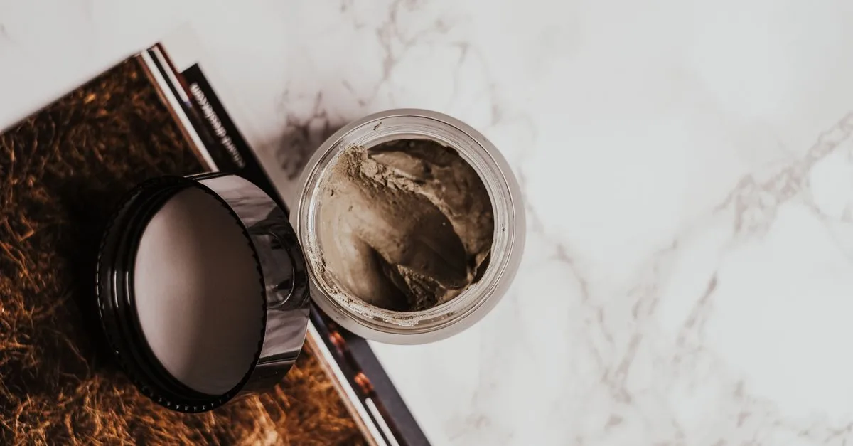 mamie réglisse skincare : des soins naturels et doux pour une peau éclatante et nourrie en profondeur. découvrez notre gamme authentique pour tous types de peau.